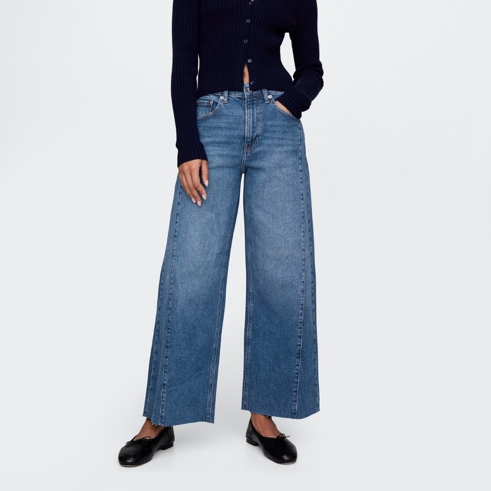 Gap ‘High Rise Stride Ankle’ wide leg jeans size 28 - EUC